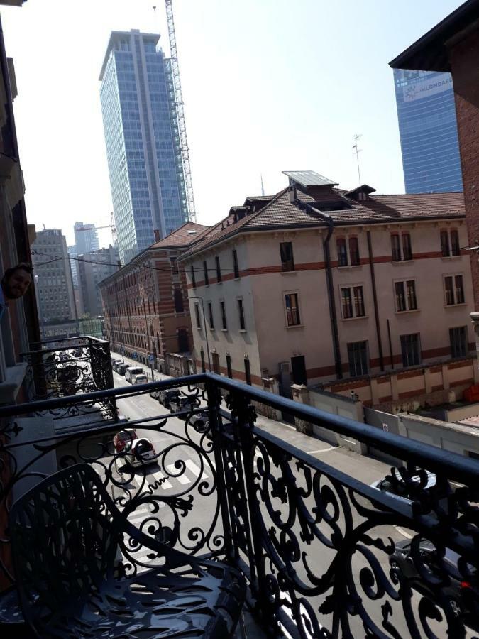 Appartamento Con Vista Mailand Exterior foto